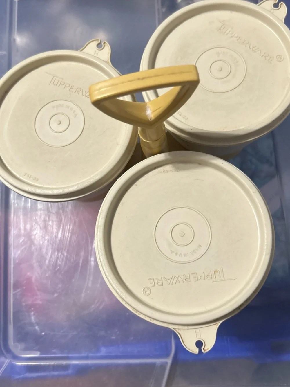 Tupperware Three-Cup Condiment Caddy in Cream and Yellow